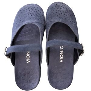 Vionic Blue Women’s Sandals with Perforated Design and Adjustable Strap Sz 6